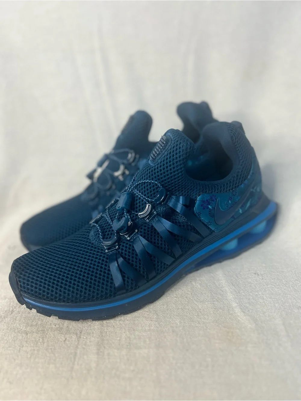 Nike Women's Breathable Mesh Running Shoes in Navy